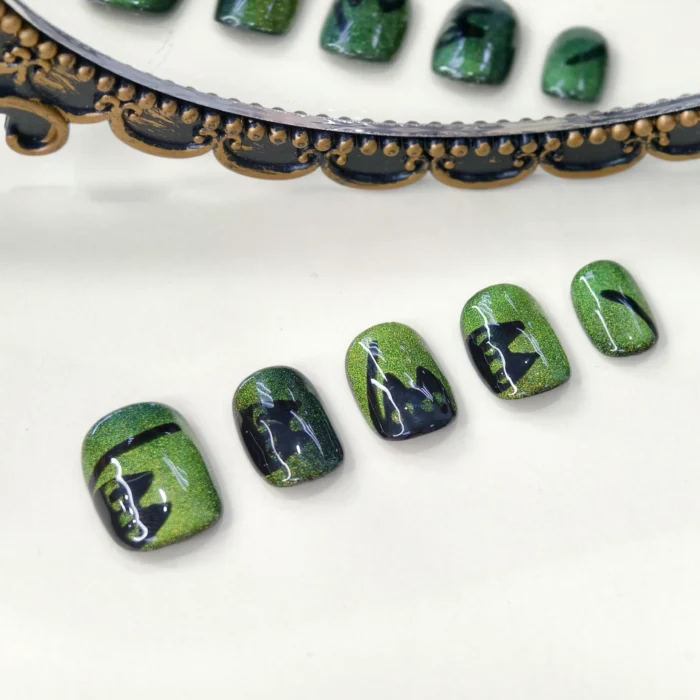 Clivia Shiny Cat Eye with Cute Cat Pattern Nails - Image 4