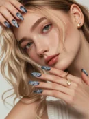 Clivia Butterfly on the Moon Gradient Press-On Nails