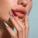 Clivia Red Colorblock Press-On Nails