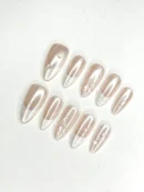 Clivia Reusable Pink & White Press-On Nails